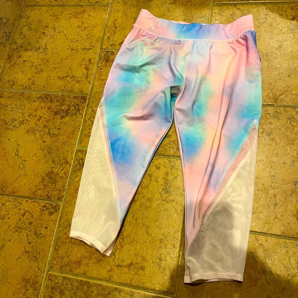 More Than Magic Capri Leggings size XL (kids)